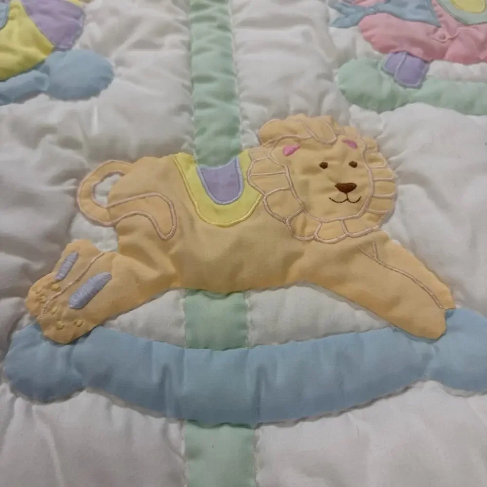 House Of Hatten Baby Animals Carousel Crib Quilt Comforter Pastel Vintage